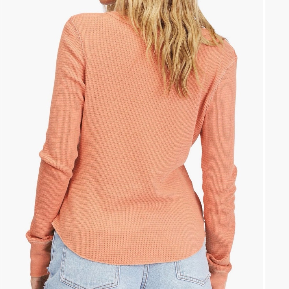 BILLABONG MY HENLEY ORANGE SCOOP HENLEY BUTTON NECKLINE THERMAL SHIRT SZ XS - Picture 2 of 6